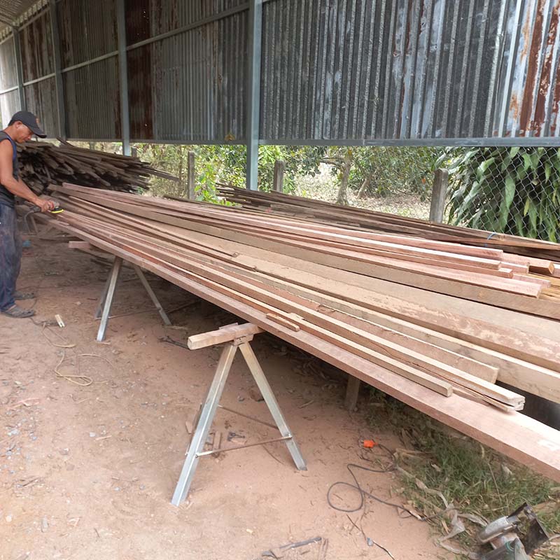 BÉ NHÀ GỖ TÂY NINH | NHÀ GỖ TÂY NINH