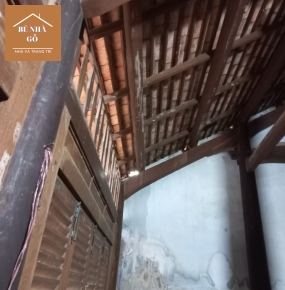 LƯU NGAY ĐỊA CHỈ THI CÔNG NHÀ GỖ CỔ ĐỘC ĐÁO 