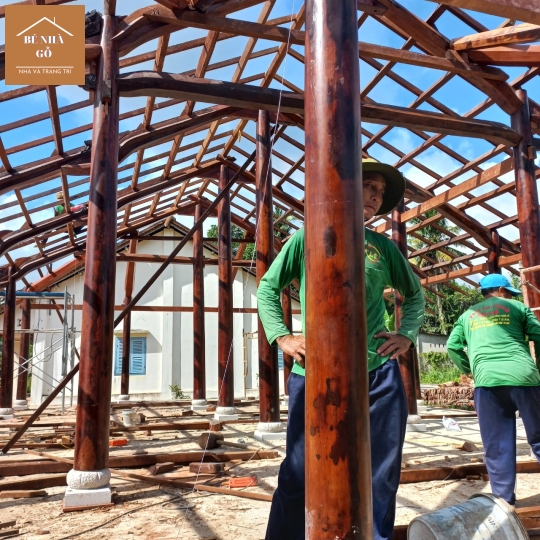 BẬT BÍ ĐƠN VỊ XÂY NHÀ GỖ ĐÁNG TIN CẬY 