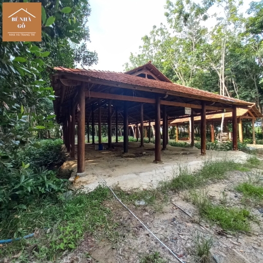BÉ NHÀ GỖ NHẬN THIẾT KẾ, XÂY NHÀ GỖ 